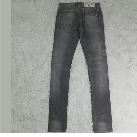 BLANK NYC WOMEN'S SKINNY CORDUROY PANTS JEANS GRAY - Picture 3 of 8